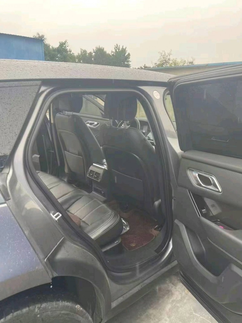 徐州18年路虎揽胜星脉7