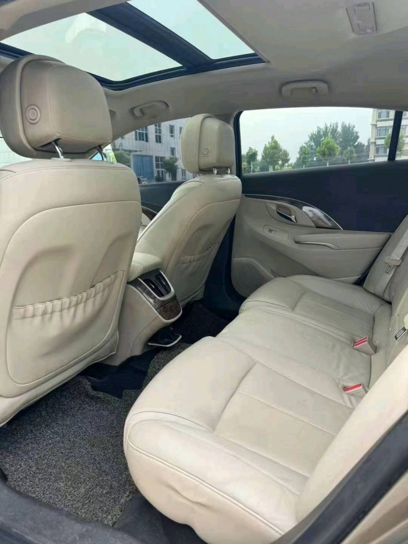 烟台14年别克君越5