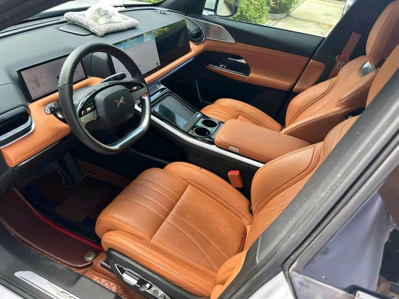 濟寧23年小鵬汽車G96