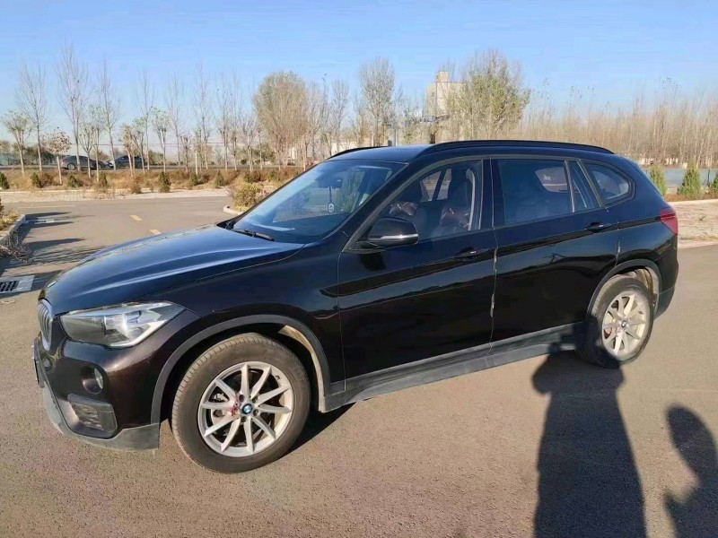 保定18年宝马X12