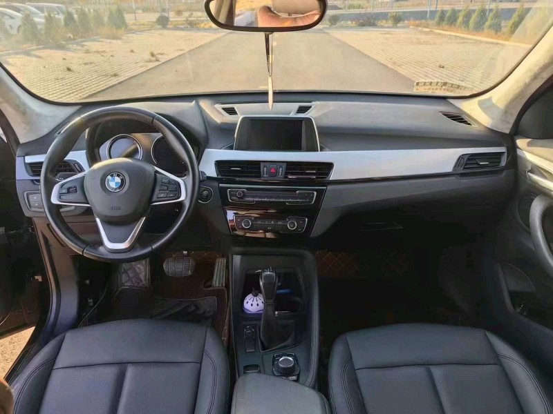 保定18年宝马X18