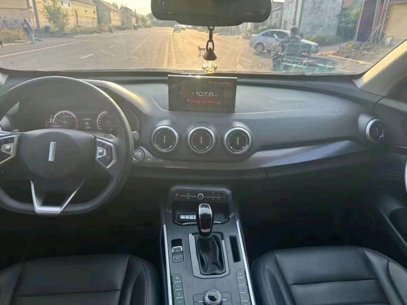 濱州18年長城汽車WEY VV75