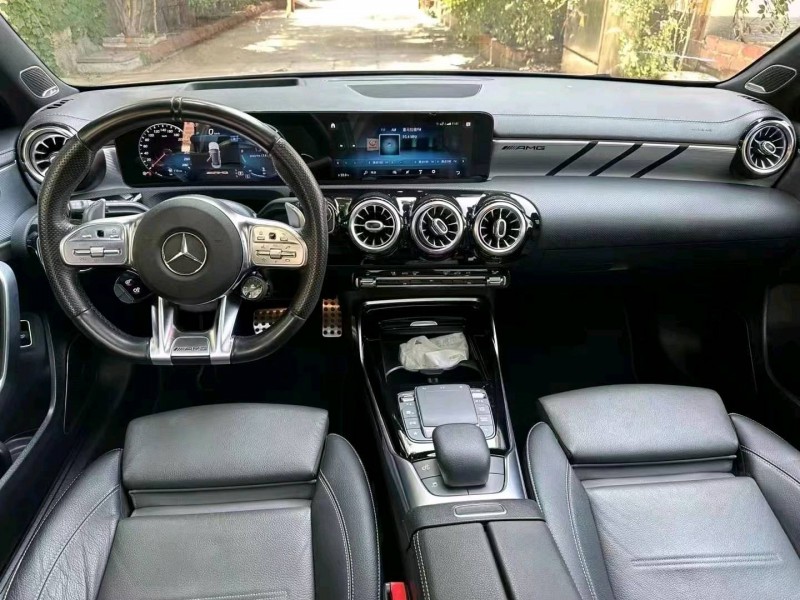 济南21年奔驰AMG2