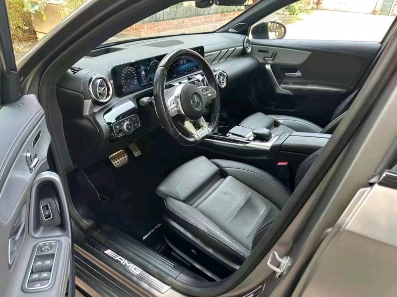 济南21年奔驰AMG3