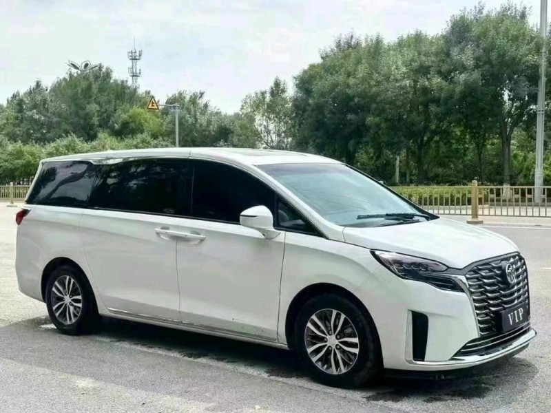 潍坊23年别克GL82