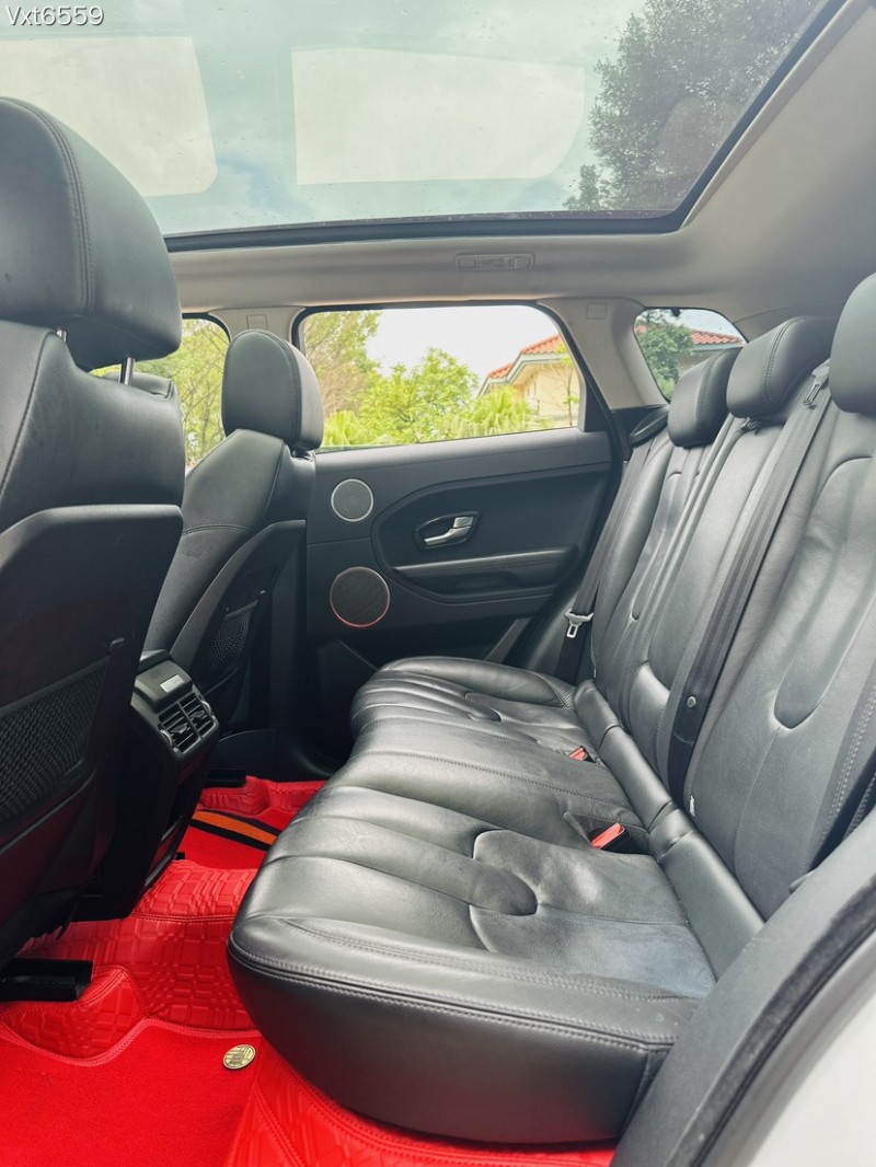 东莞16年路虎极光6