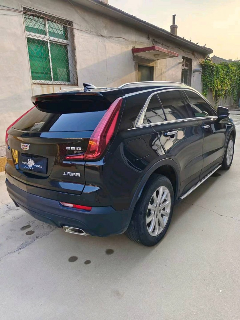 保定20年凯迪拉克XT46