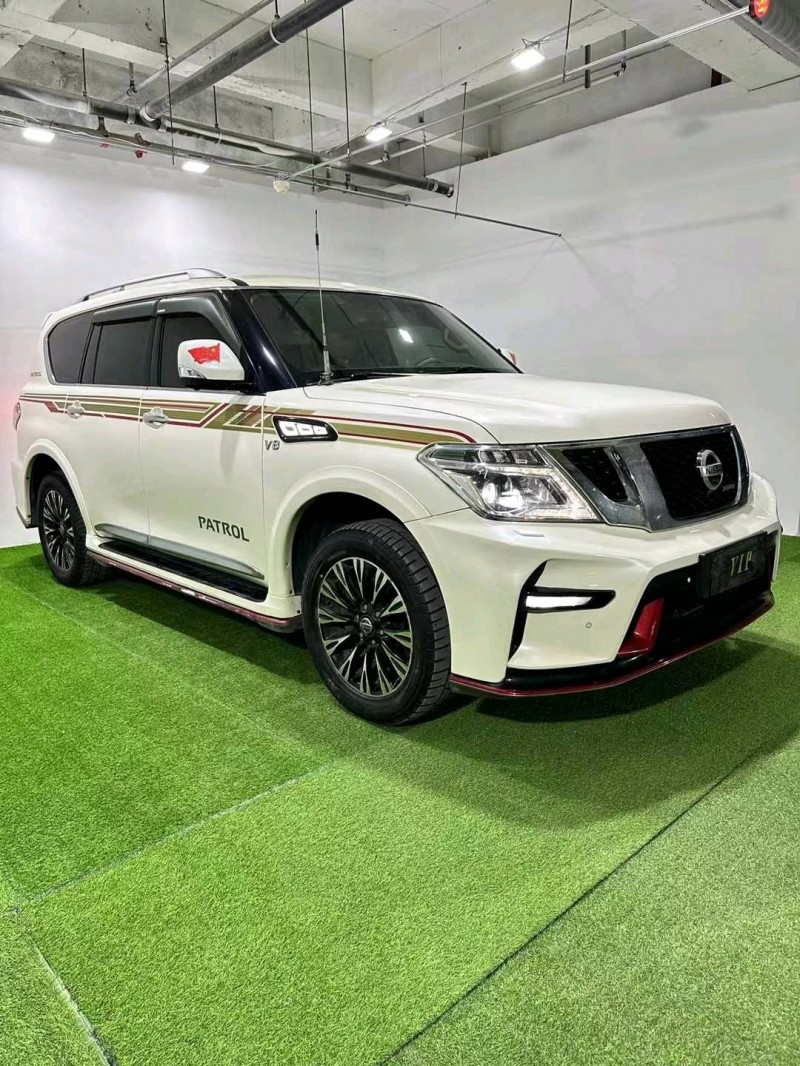 保定20年日产途乐2