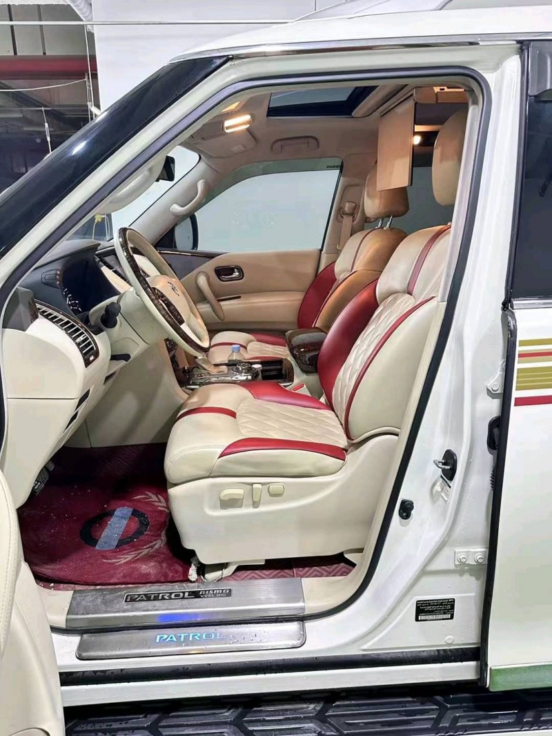 保定20年日产途乐7