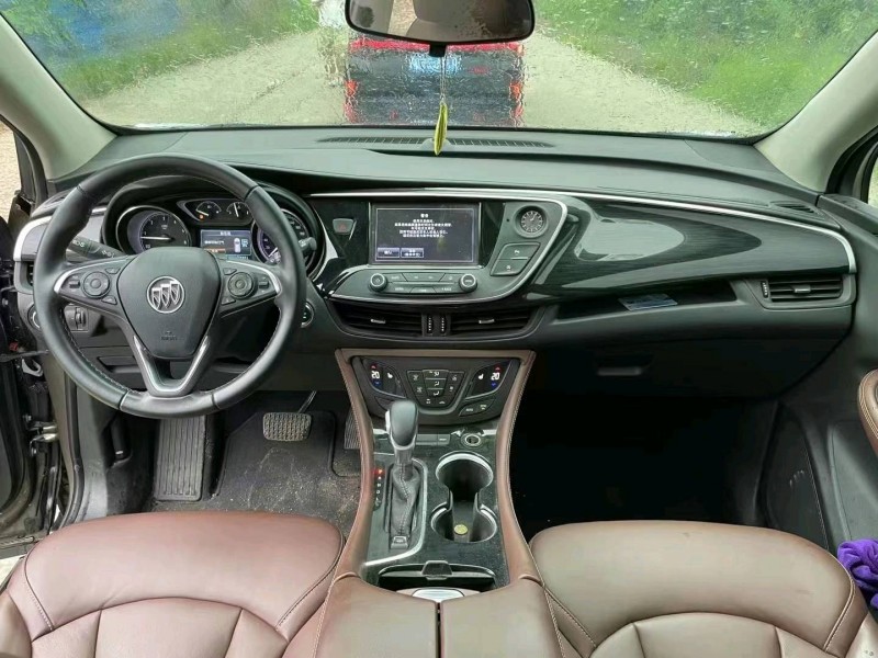 青岛18年别克昂科威6