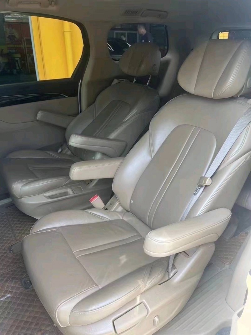 青岛18年别克GL83