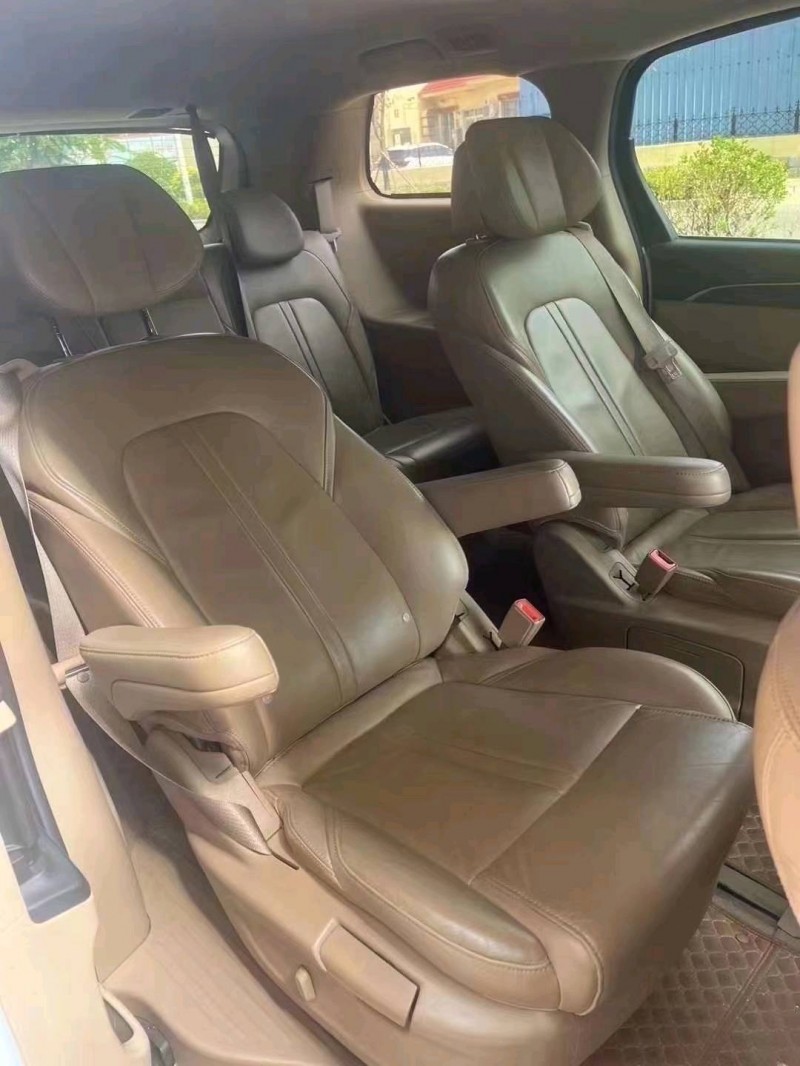 青岛18年别克GL84