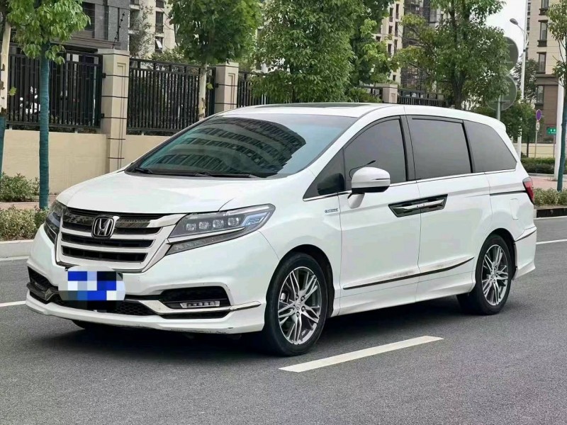 聊城17年本田艾力绅2