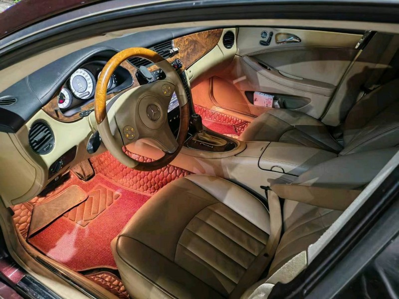 潍坊10年奔驰CLS3