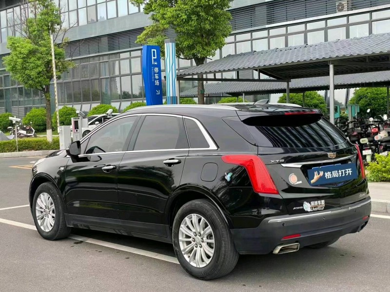 东莞18年凯迪拉克XT58