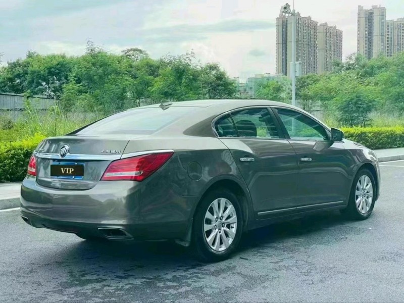 东莞15年别克君越7