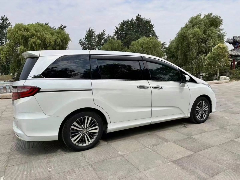 济宁19年本田奥德赛4