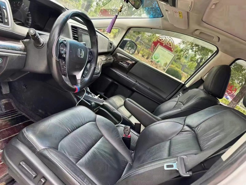 济宁19年本田奥德赛6