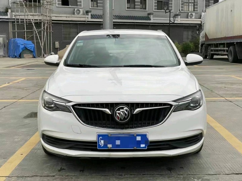 东莞19年别克英朗1