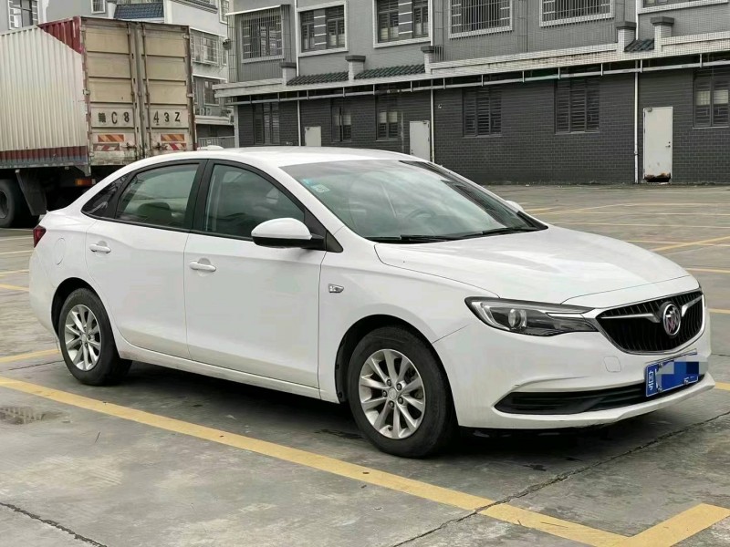 东莞19年别克英朗2