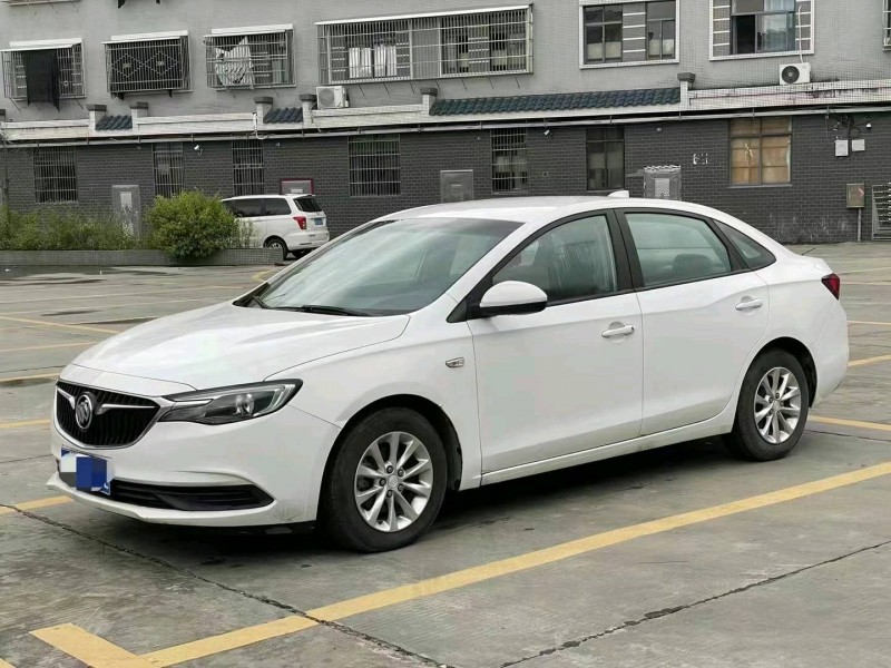 东莞19年别克英朗3