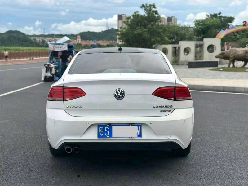 广州18年大众凌渡9