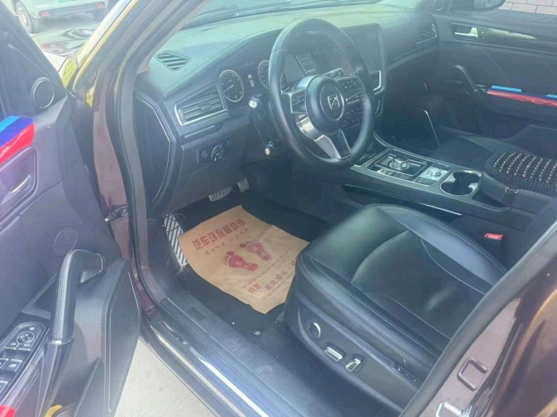 保定18年众泰T6008