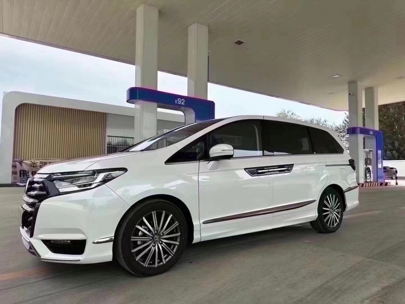 济宁23年本田艾力绅3