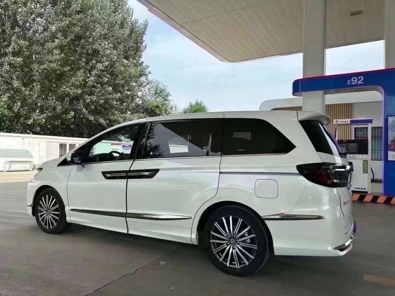 济宁23年本田艾力绅5