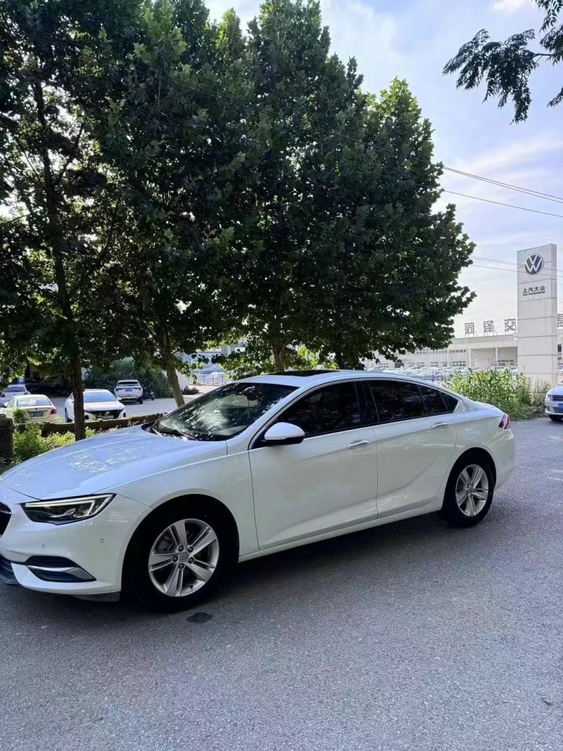 菏泽18年别克君威3