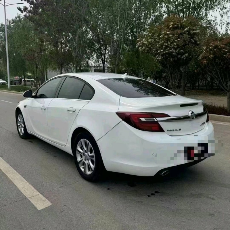 枣庄17年别克君威8