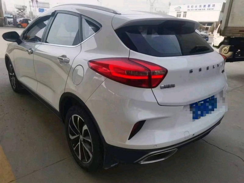 保定20年吉利帝豪GS5