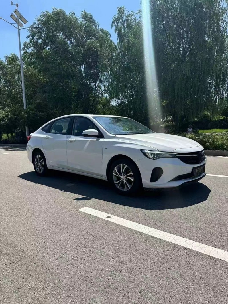 枣庄23年别克威朗2