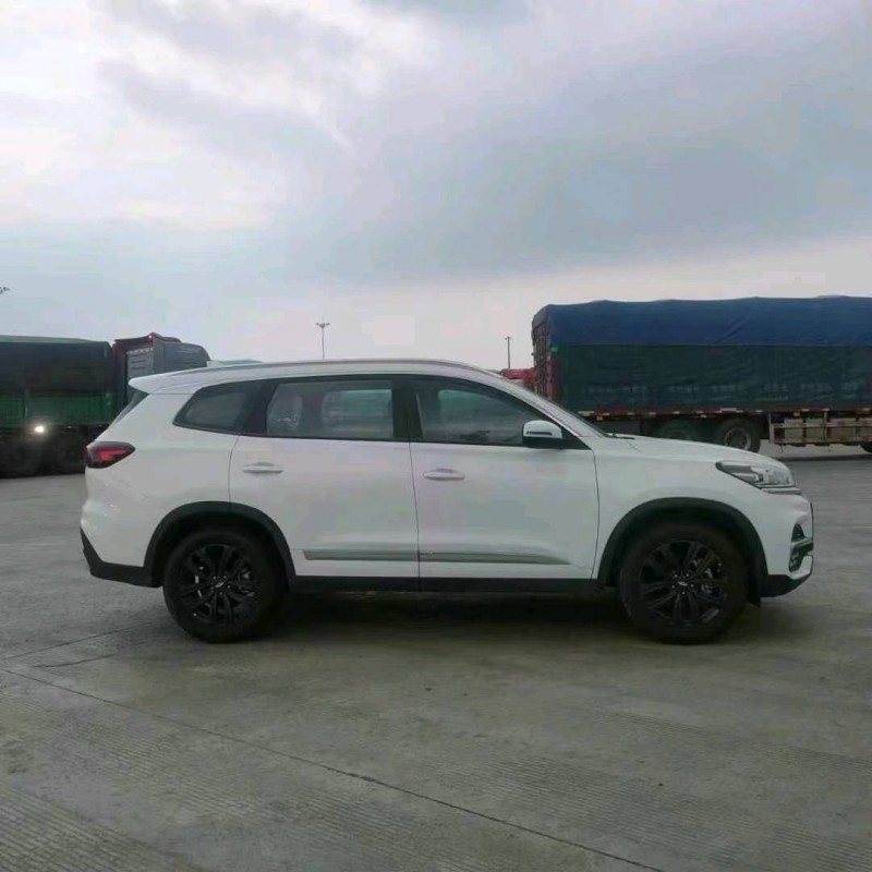 成都24年奇瑞瑞虎87