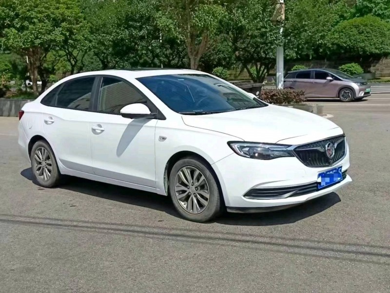 济南21年别克英朗3