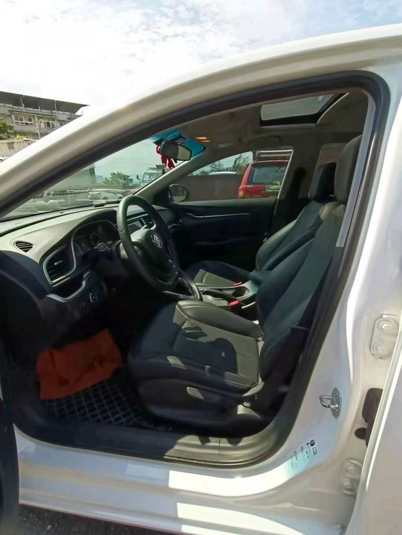 济南21年别克英朗7