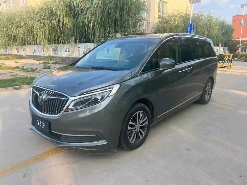 济南17年别克GL83