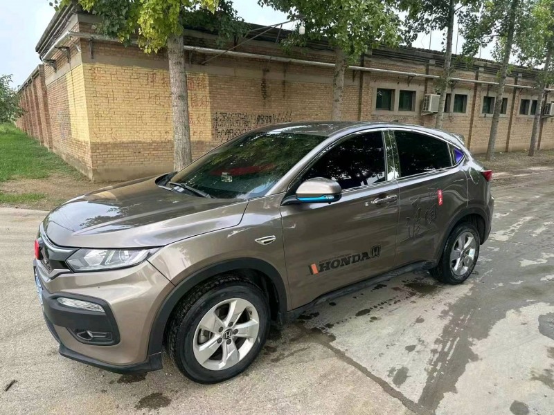 保定17年本田XRV3