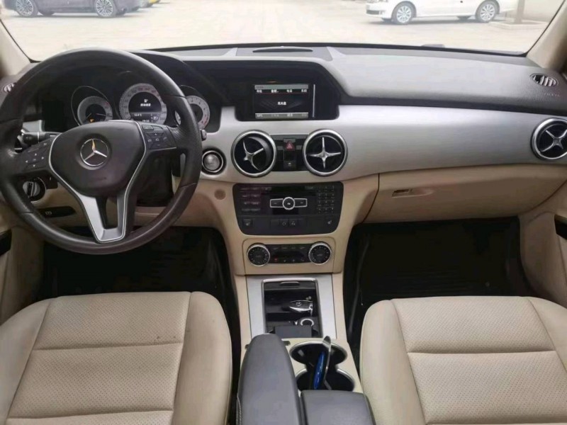 保定15年奔驰GLK7