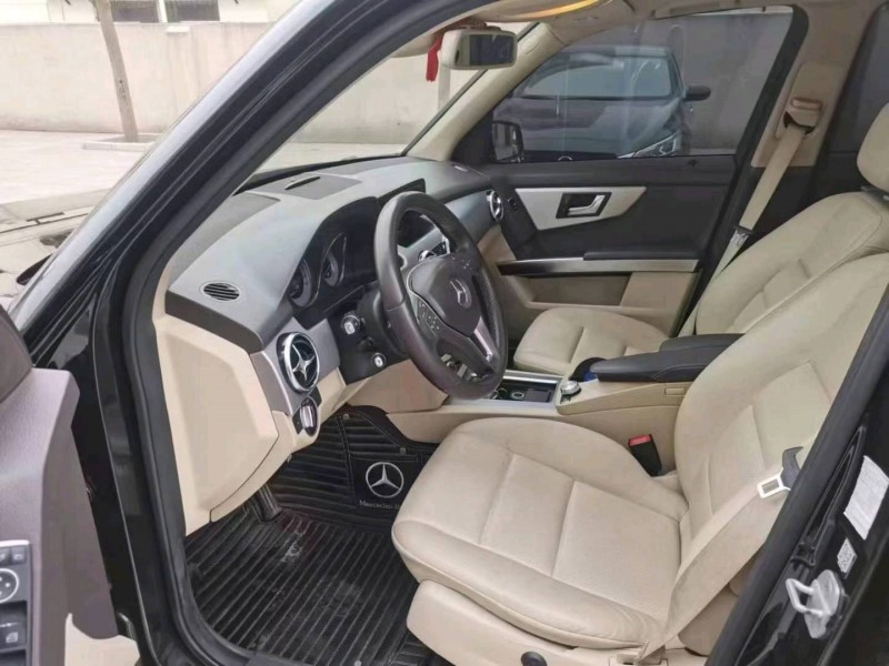 保定15年奔驰GLK8