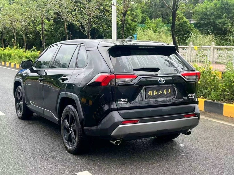 徐州20年丰田RAV4荣放5
