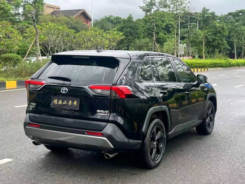 徐州20年丰田RAV4荣放8