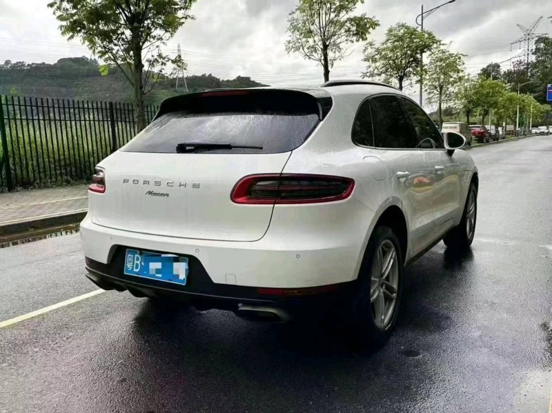 深圳16年保时捷Macan8