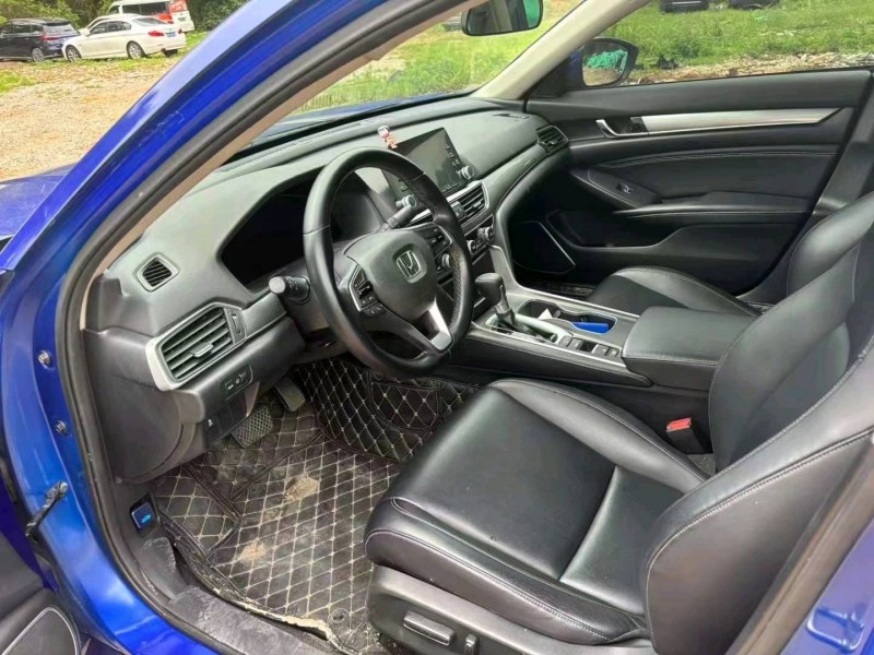 广州18年本田雅阁6