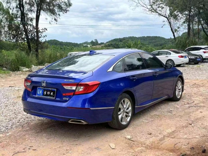 广州18年本田雅阁7
