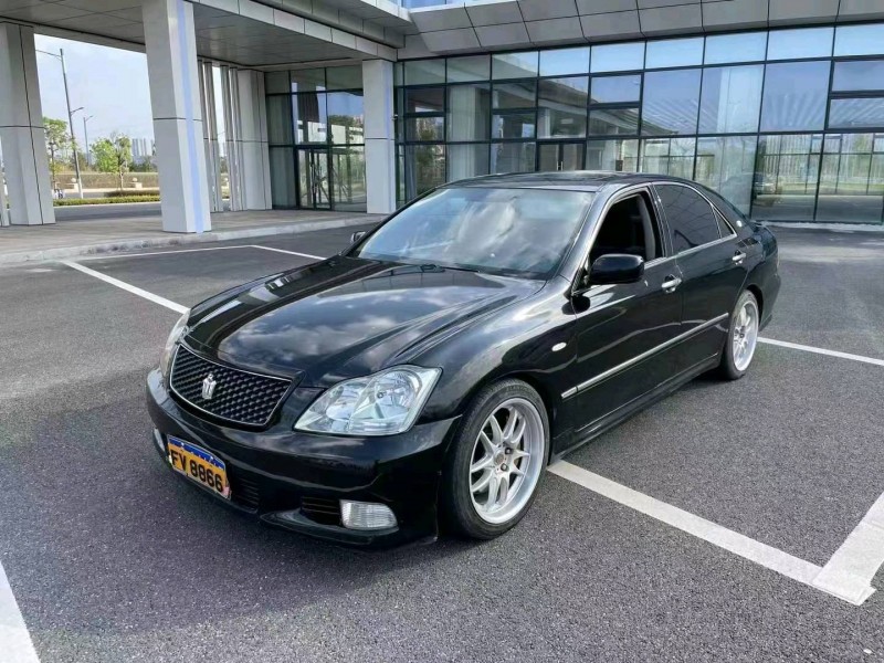 广州06年丰田皇冠3