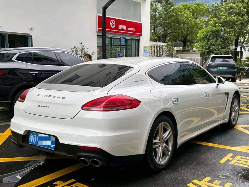 广州15年保时捷帕拉梅拉7