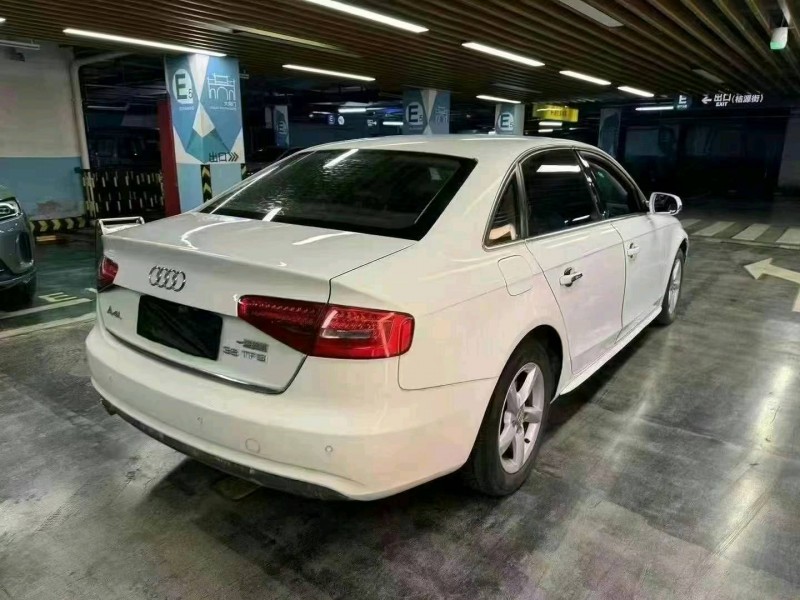 臺州15年奧迪A4L8