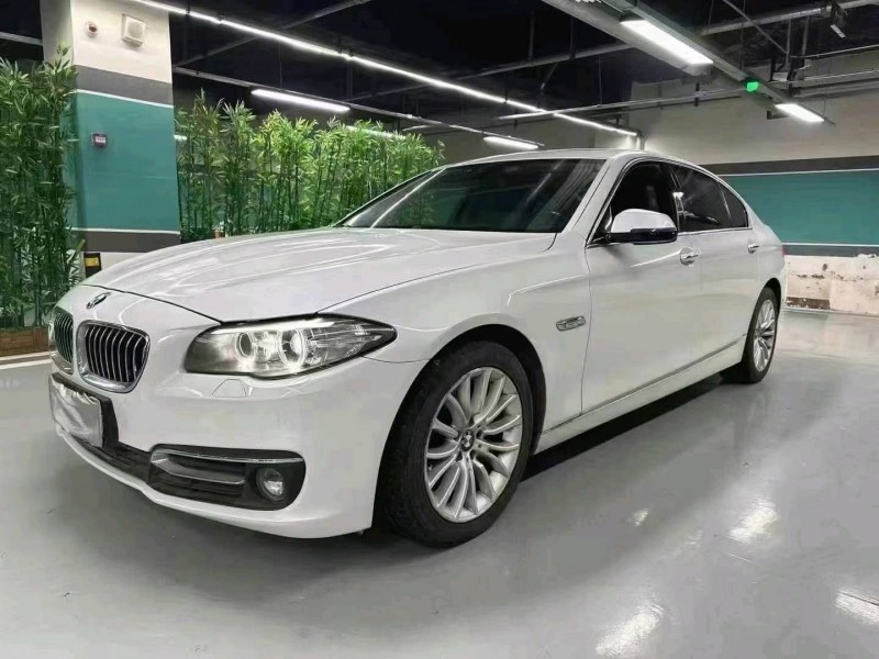 成都15年宝马5系3