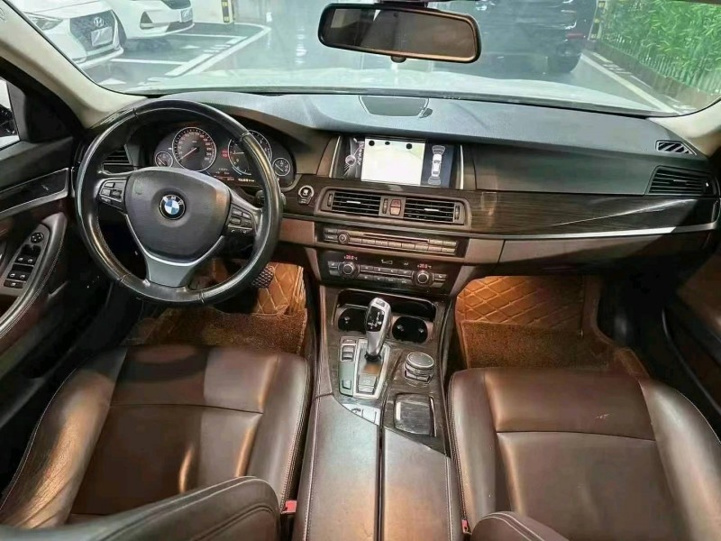 成都15年宝马5系5